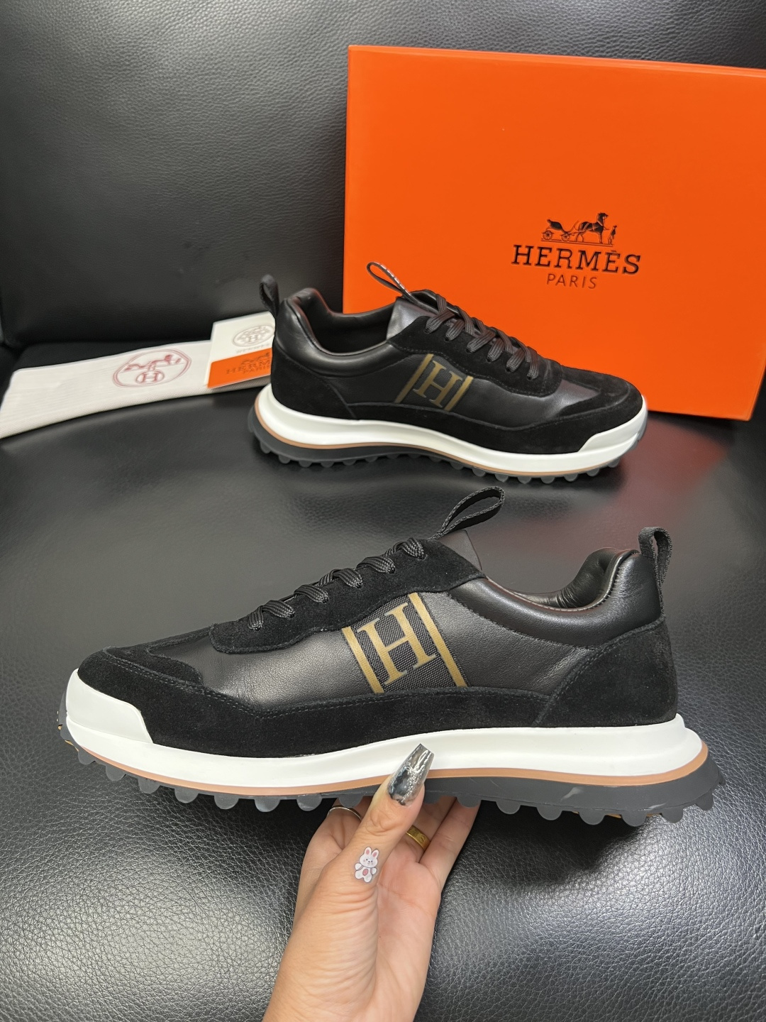 Hermes 高品质 顶级工艺品 爱马仕 专柜同步发售原厂配置，意大利进口原版牛皮面料，高品质拼接工艺，