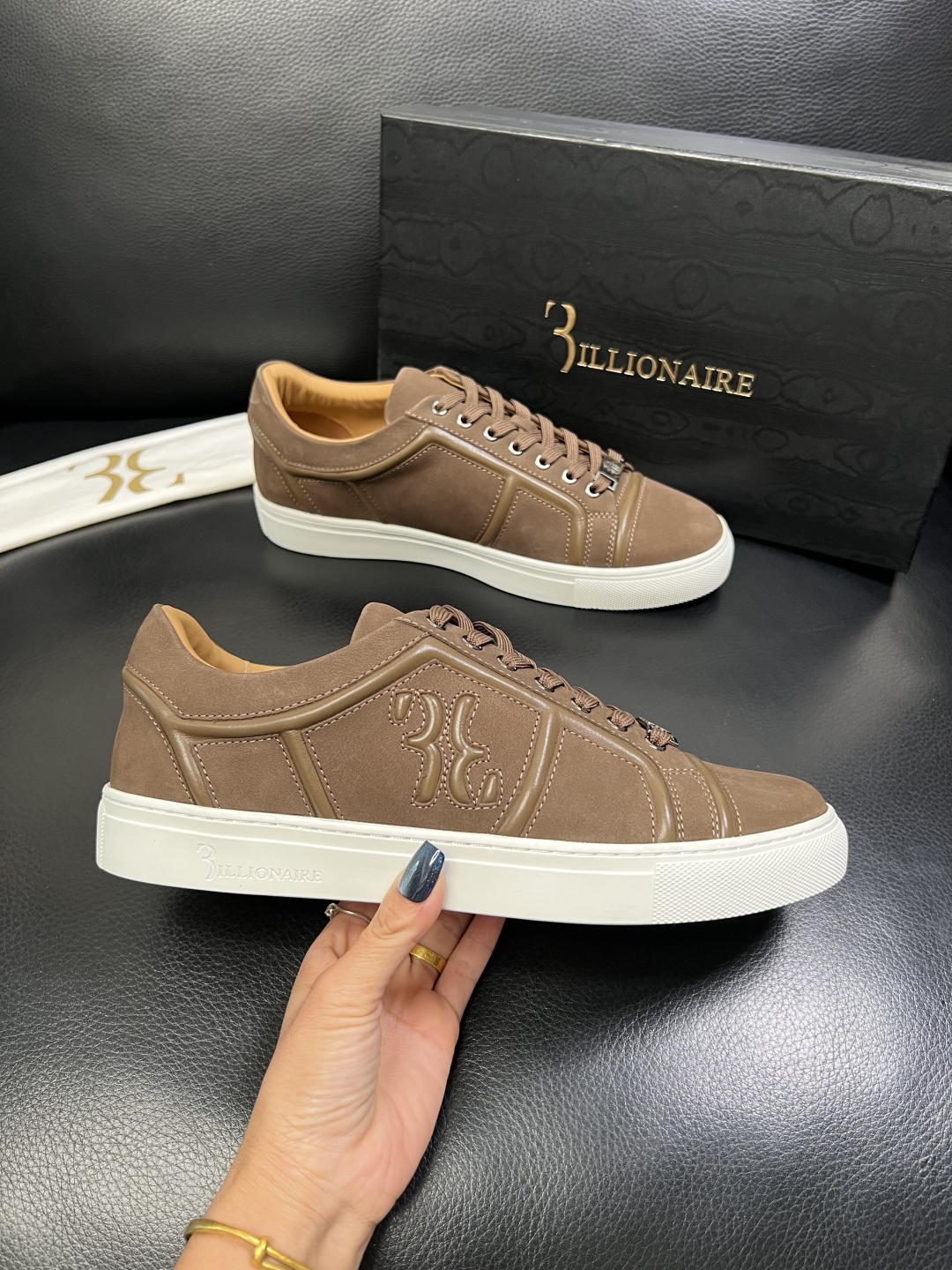 Billionaire 高品质 顶级工艺品 亿万富翁 专柜新款原厂配置，意大利进口牛皮面料，进口牛里垫，