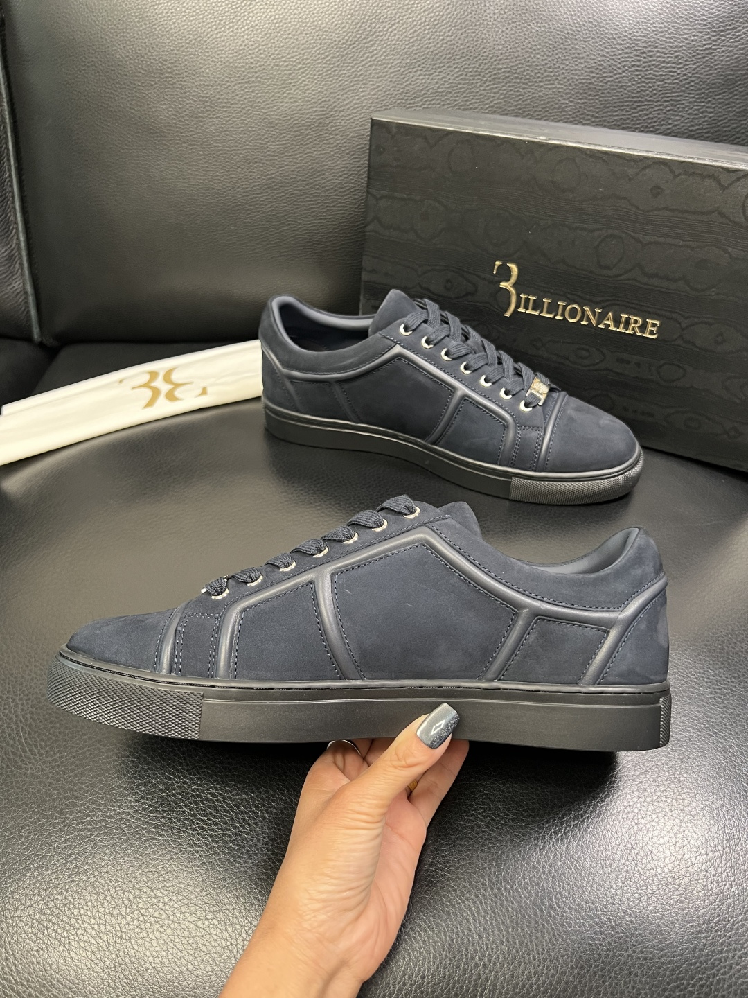 Billionaire 高品质 顶级工艺品 亿万富翁 专柜新款原厂配置，意大利进口牛皮面料，进口牛里垫，