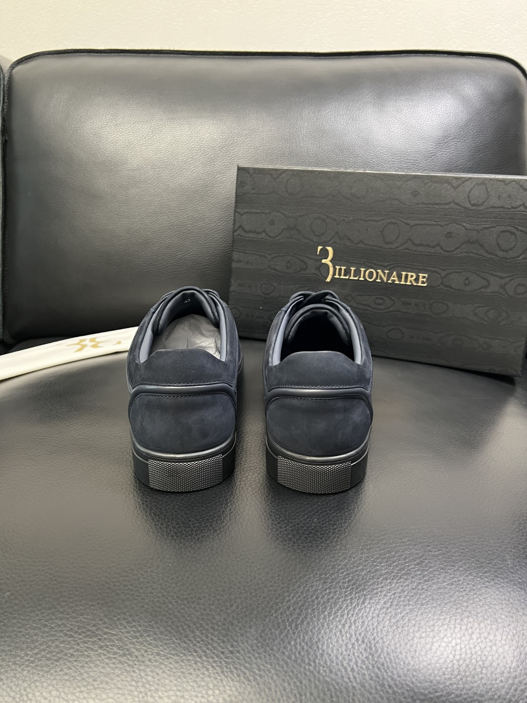 Billionaire 高品质 顶级工艺品 亿万富翁 专柜新款原厂配置，意大利进口牛皮面料，进口牛里垫，