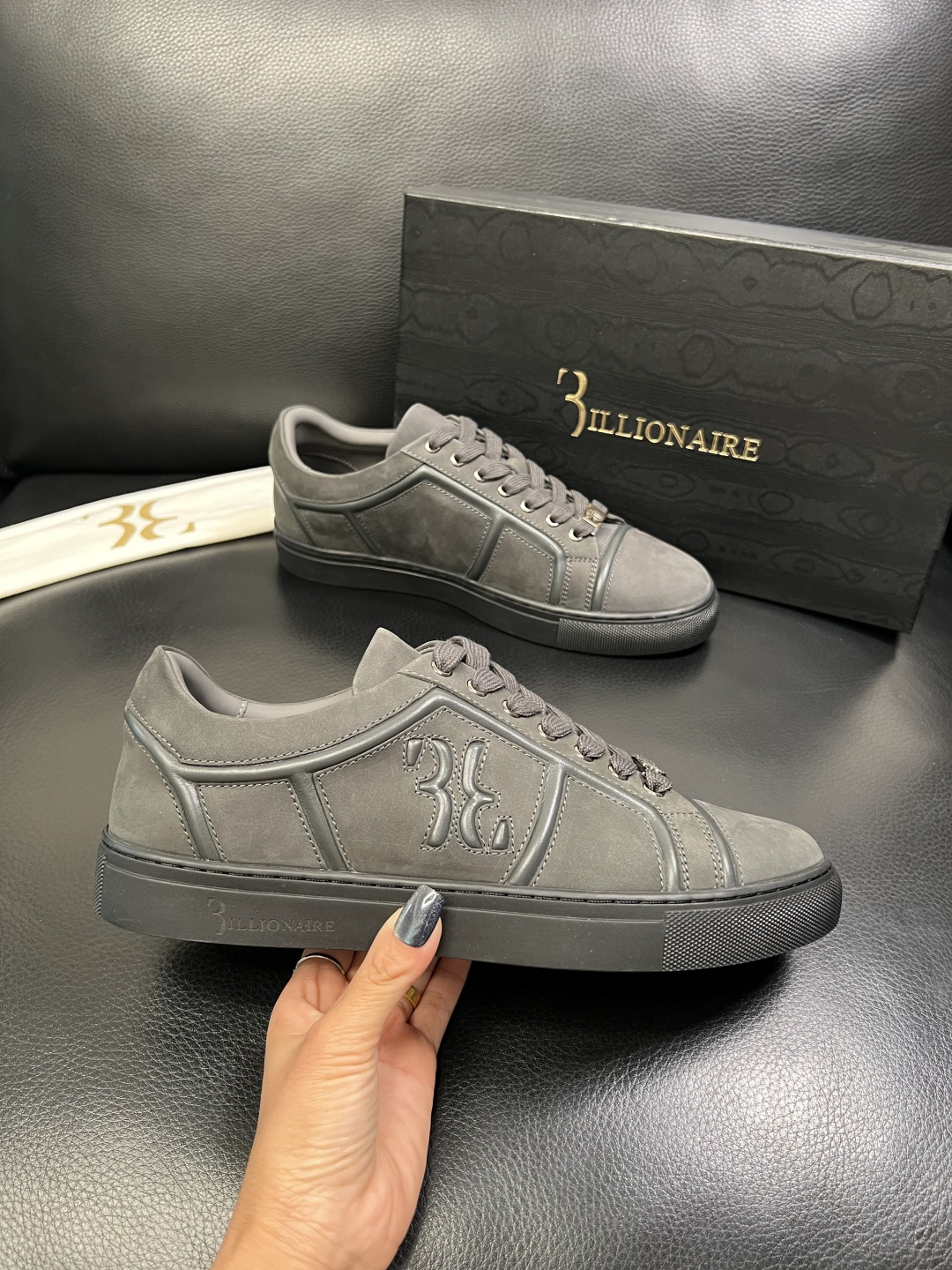Billionaire 高品质 顶级工艺品 亿万富翁 专柜新款原厂配置，意大利进口牛皮面料，进口牛里垫，
