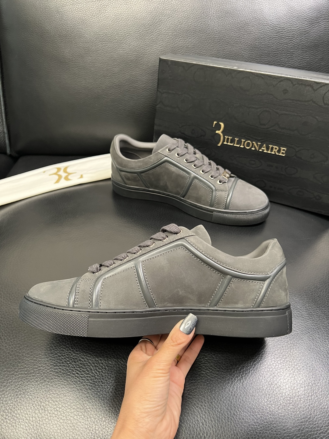 Billionaire 高品质 顶级工艺品 亿万富翁 专柜新款原厂配置，意大利进口牛皮面料，进口牛里垫，