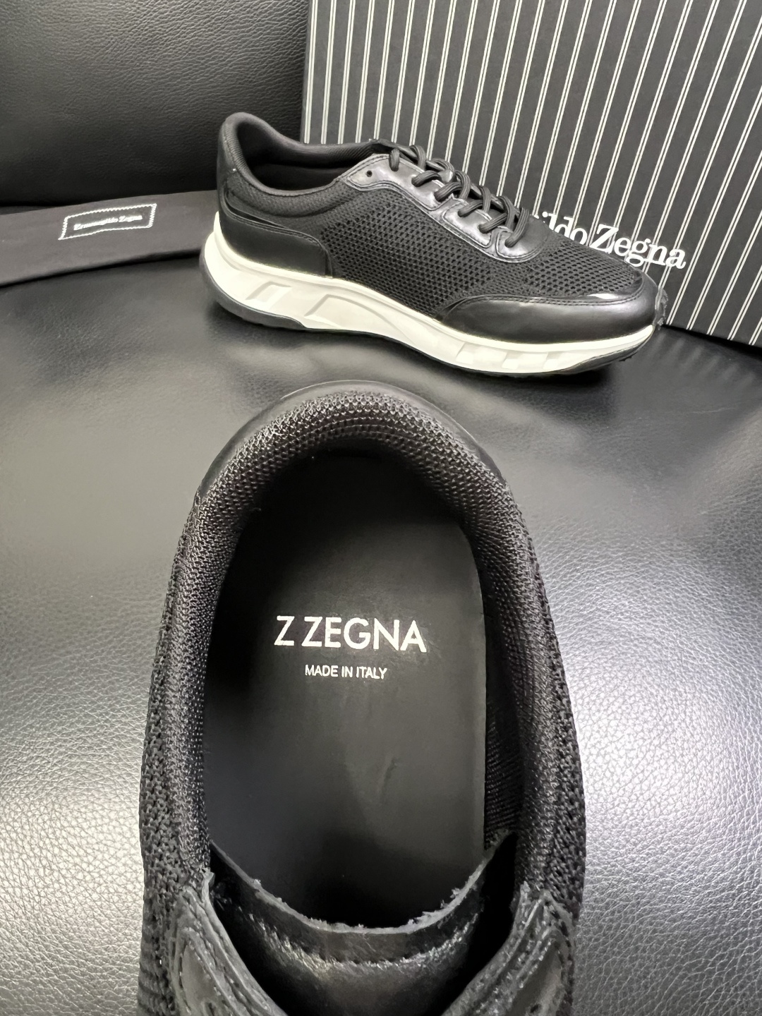 Zegna 高品质 顶级工艺品 杰尼亚 专柜新款原厂配置，意大利进口牛皮面料，进口牛里垫，透气舒适，鞋底