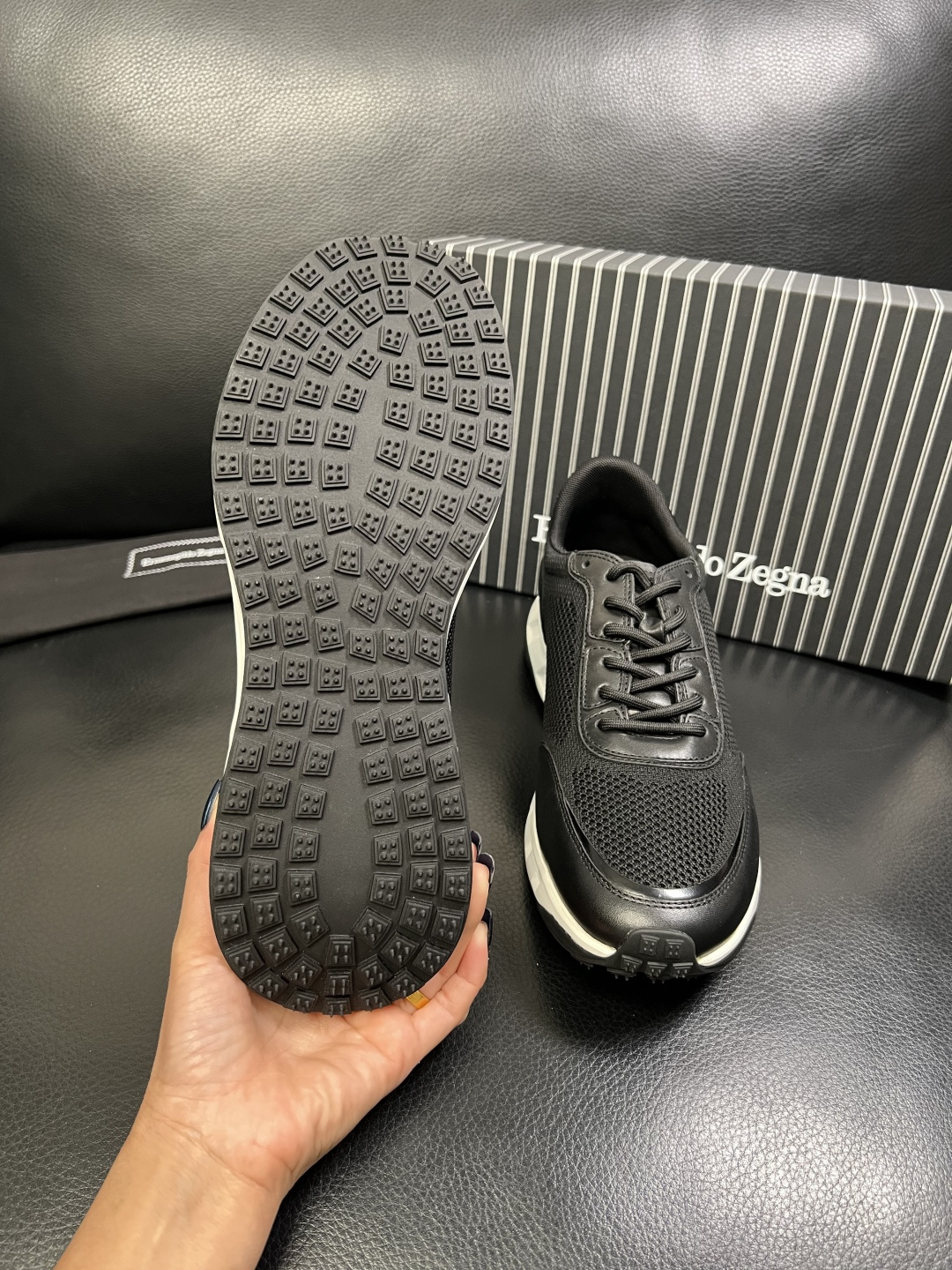 Zegna 高品质 顶级工艺品 杰尼亚 专柜新款原厂配置，意大利进口牛皮面料，进口牛里垫，透气舒适，鞋底