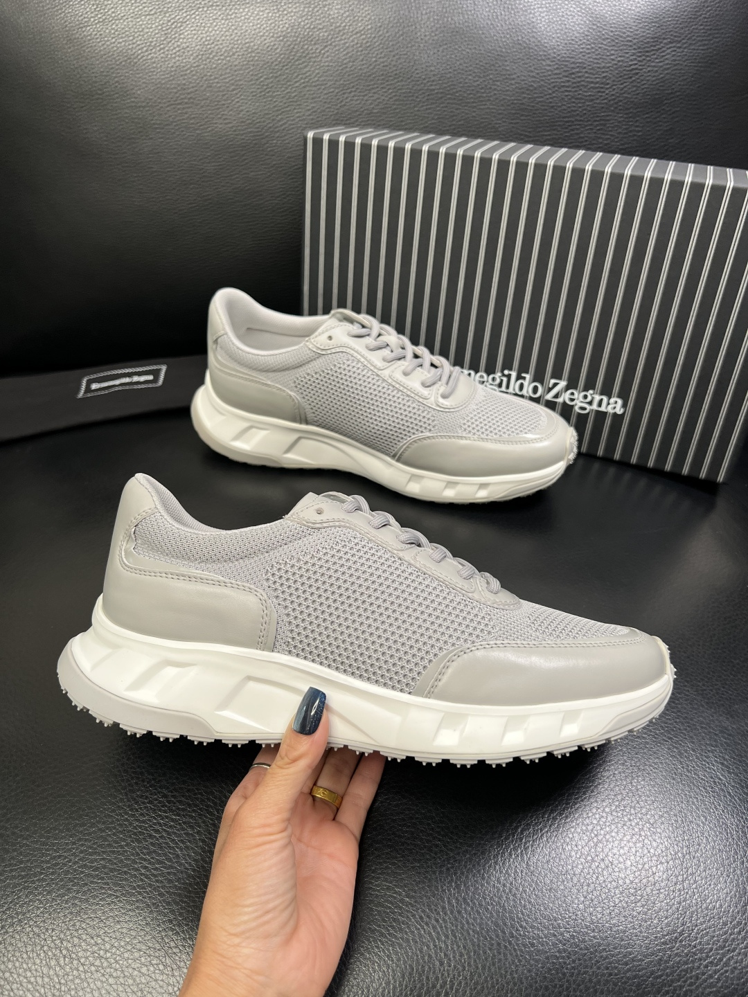 Zegna 高品质 顶级工艺品 杰尼亚 专柜新款原厂配置，意大利进口牛皮面料，进口牛里垫，透气舒适，鞋底