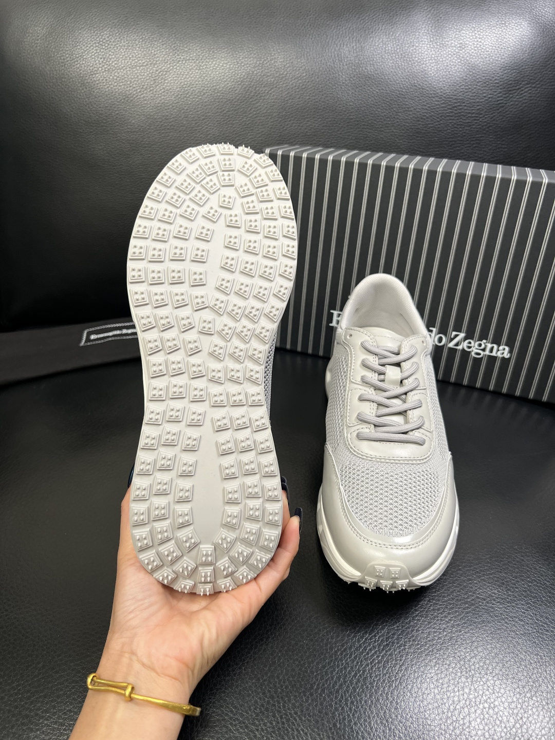 Zegna 高品质 顶级工艺品 杰尼亚 专柜新款原厂配置，意大利进口牛皮面料，进口牛里垫，透气舒适，鞋底