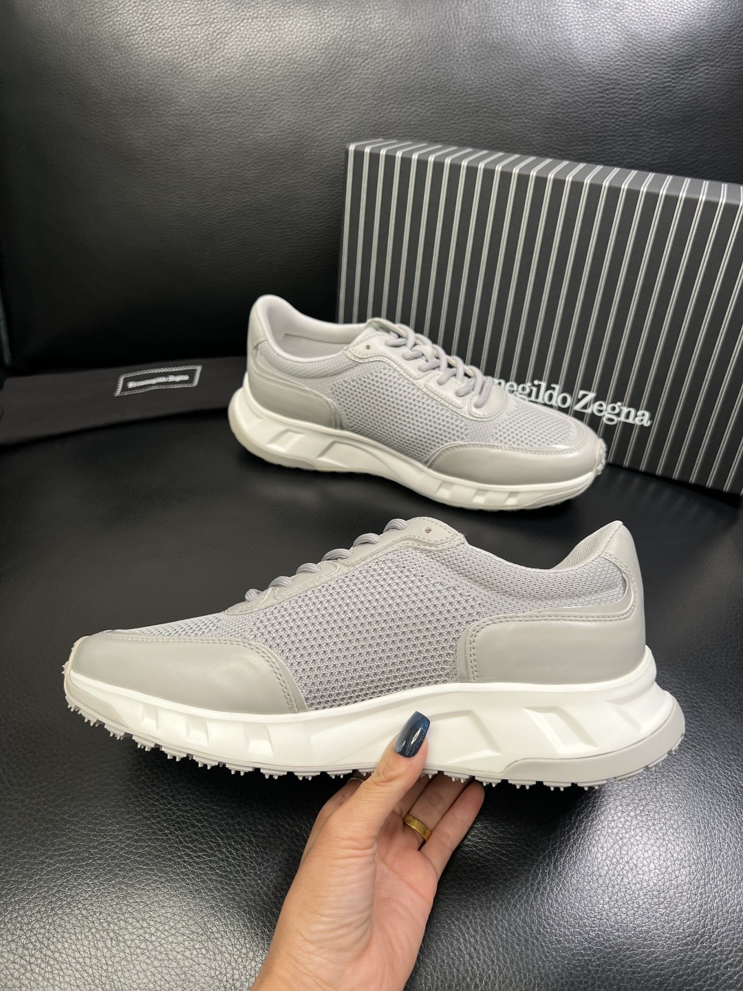 Zegna 高品质 顶级工艺品 杰尼亚 专柜新款原厂配置，意大利进口牛皮面料，进口牛里垫，透气舒适，鞋底