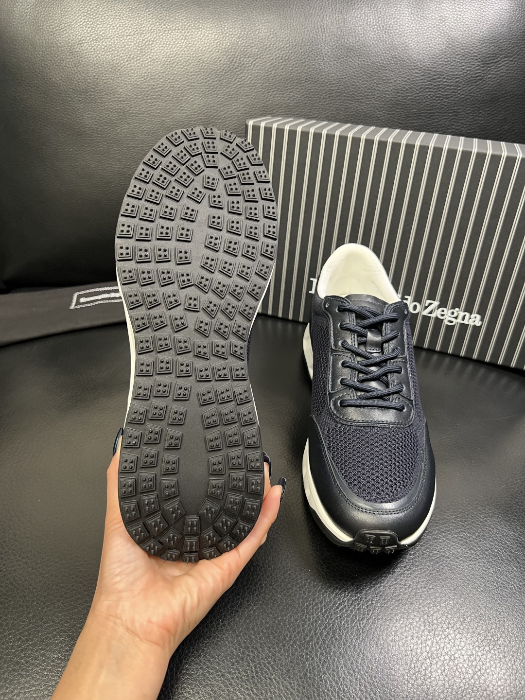 Zegna 高品质 顶级工艺品 杰尼亚 专柜新款原厂配置，意大利进口牛皮面料，进口牛里垫，透气舒适，鞋底