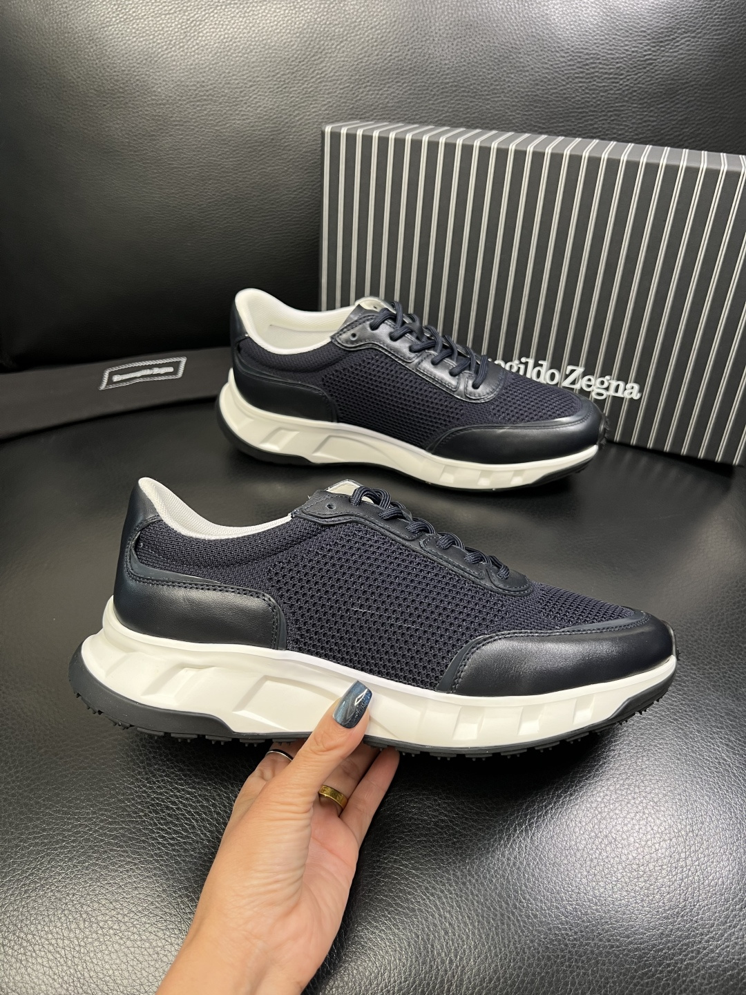 Zegna 高品质 顶级工艺品 杰尼亚 专柜新款原厂配置，意大利进口牛皮面料，进口牛里垫，透气舒适，鞋底