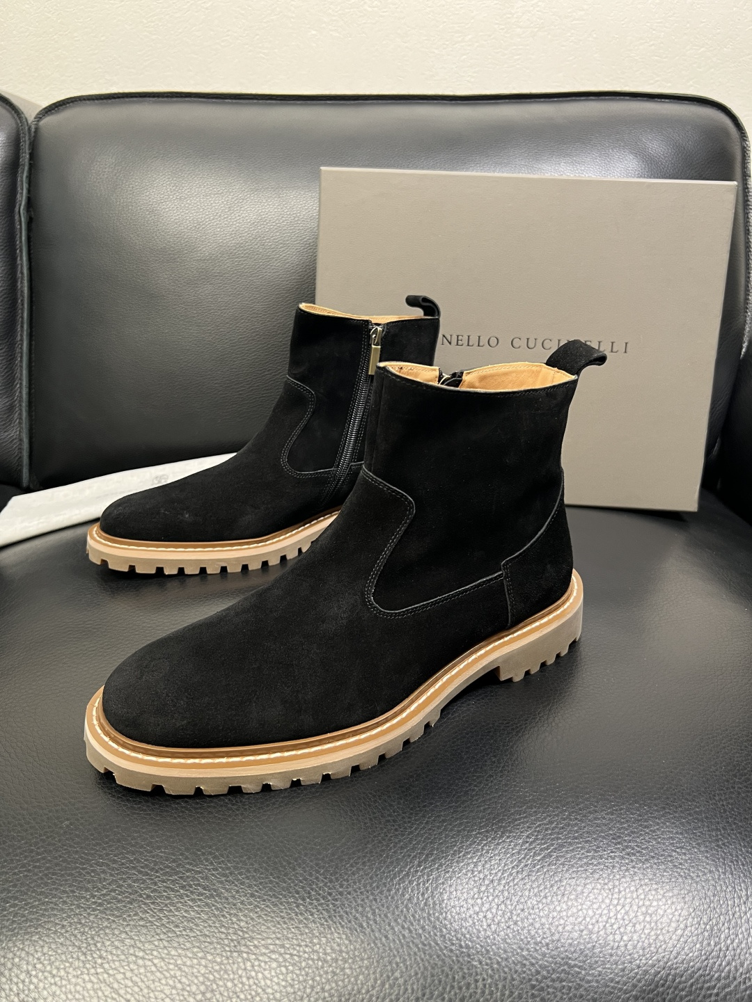 Brunello Cucinelli 高品质 顶级工艺品 BC 靴子高帮专柜同步原厂配置，意大利进口牛皮