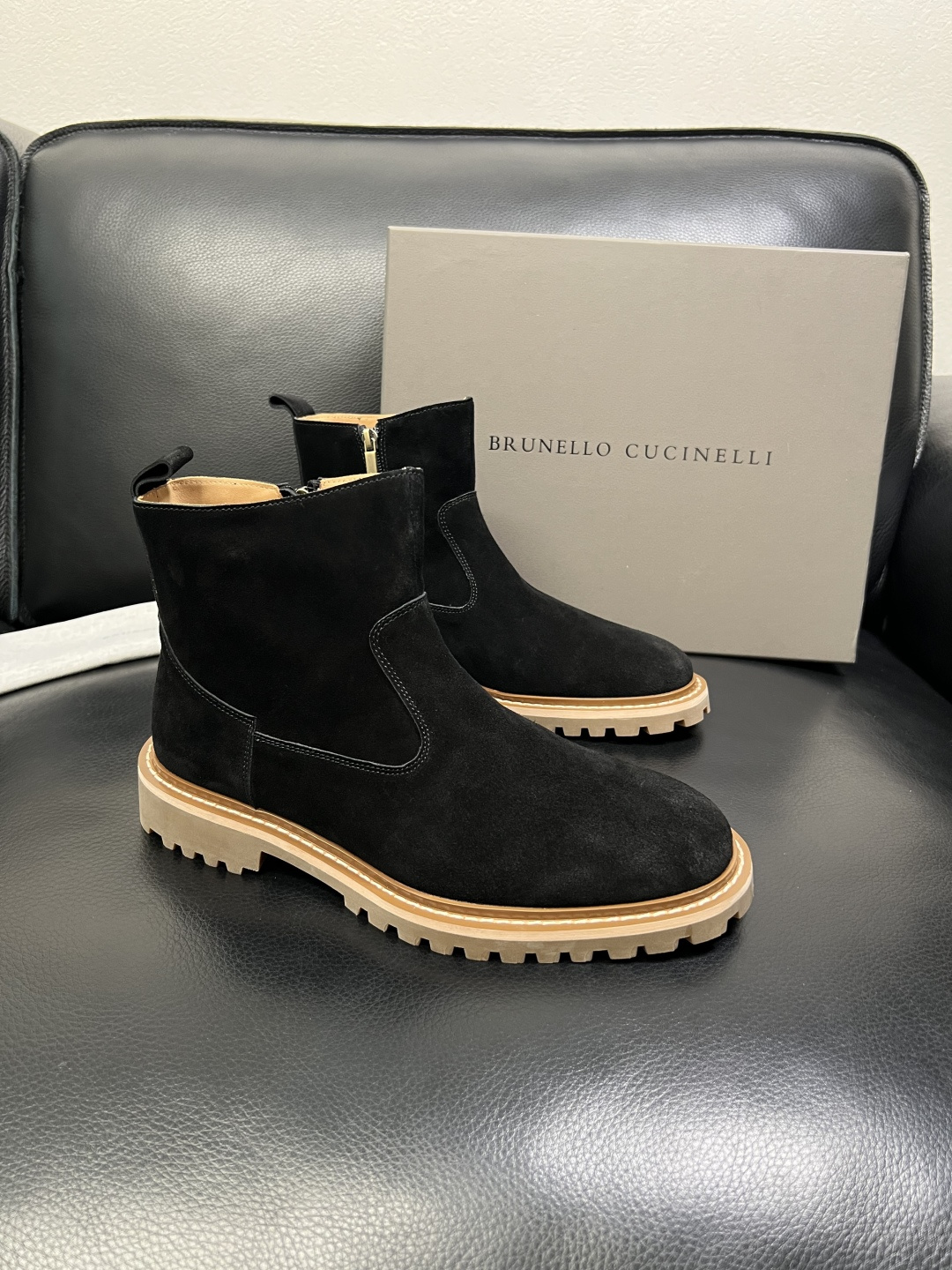 Brunello Cucinelli 高品质 顶级工艺品 BC 靴子高帮专柜同步原厂配置，意大利进口牛皮