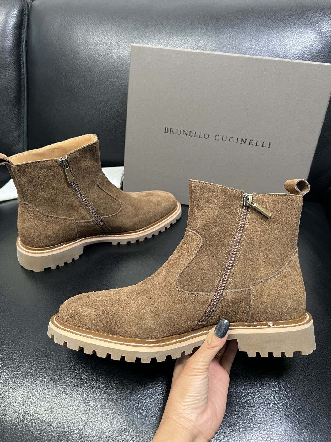Brunello Cucinelli 高品质 顶级工艺品 BC 靴子高帮专柜同步原厂配置，意大利进口牛皮