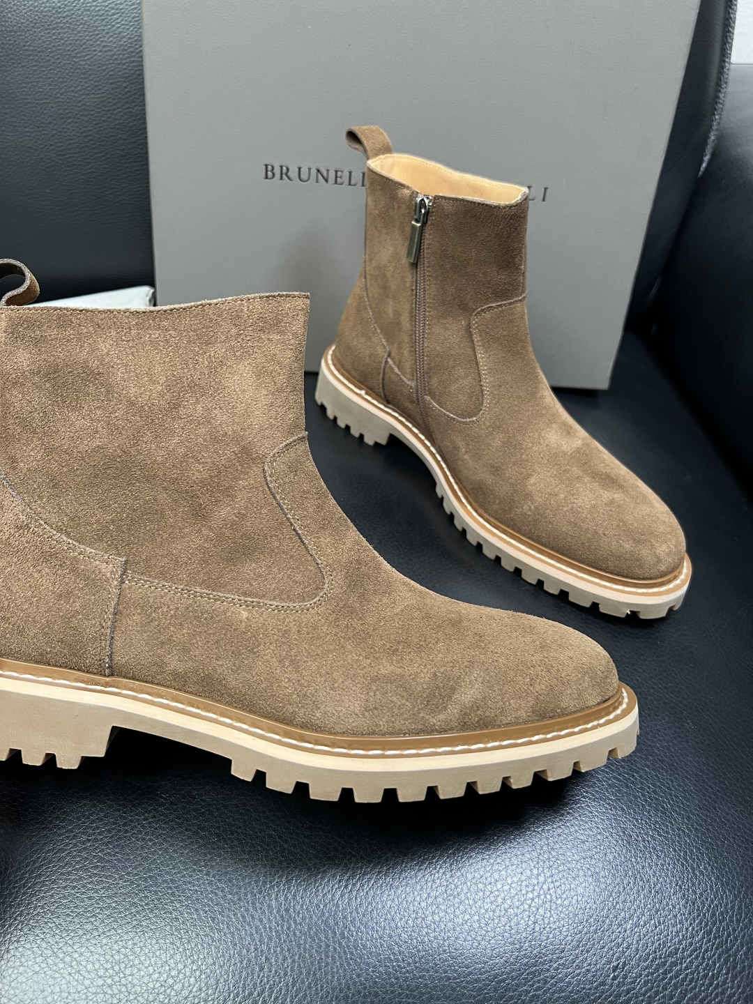 Brunello Cucinelli 高品质 顶级工艺品 BC 靴子高帮专柜同步原厂配置，意大利进口牛皮