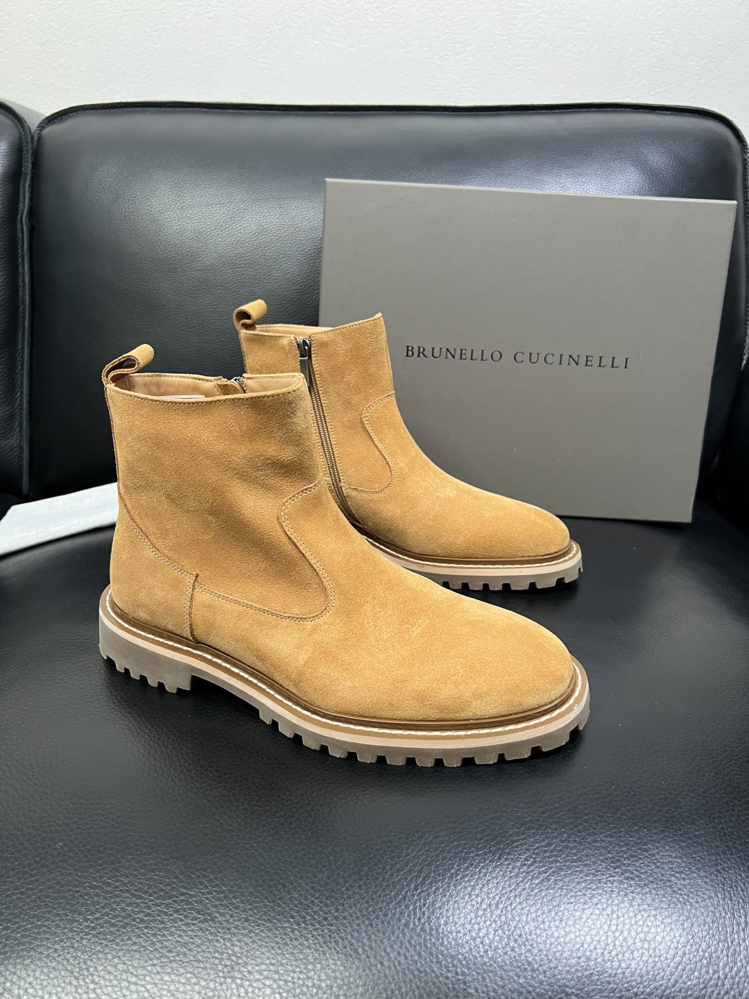 Brunello Cucinelli 高品质 顶级工艺品 BC 靴子高帮专柜同步原厂配置，意大利进口牛皮