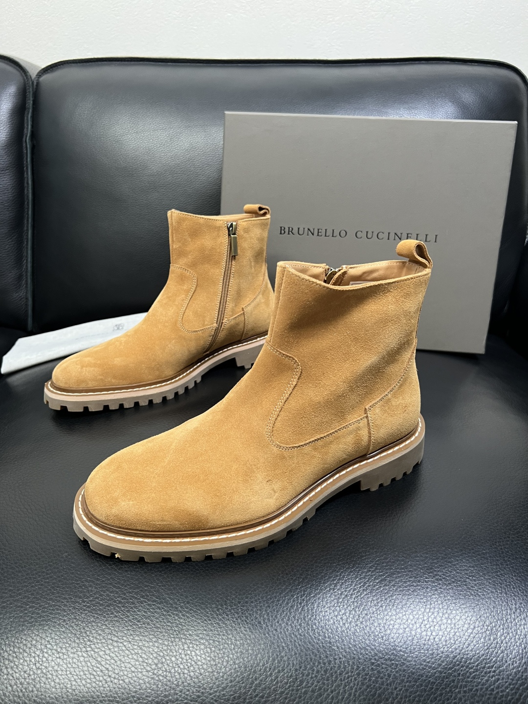 Brunello Cucinelli 高品质 顶级工艺品 BC 靴子高帮专柜同步原厂配置，意大利进口牛皮