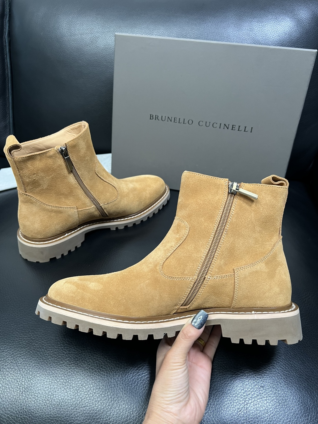 Brunello Cucinelli 高品质 顶级工艺品 BC 靴子高帮专柜同步原厂配置，意大利进口牛皮