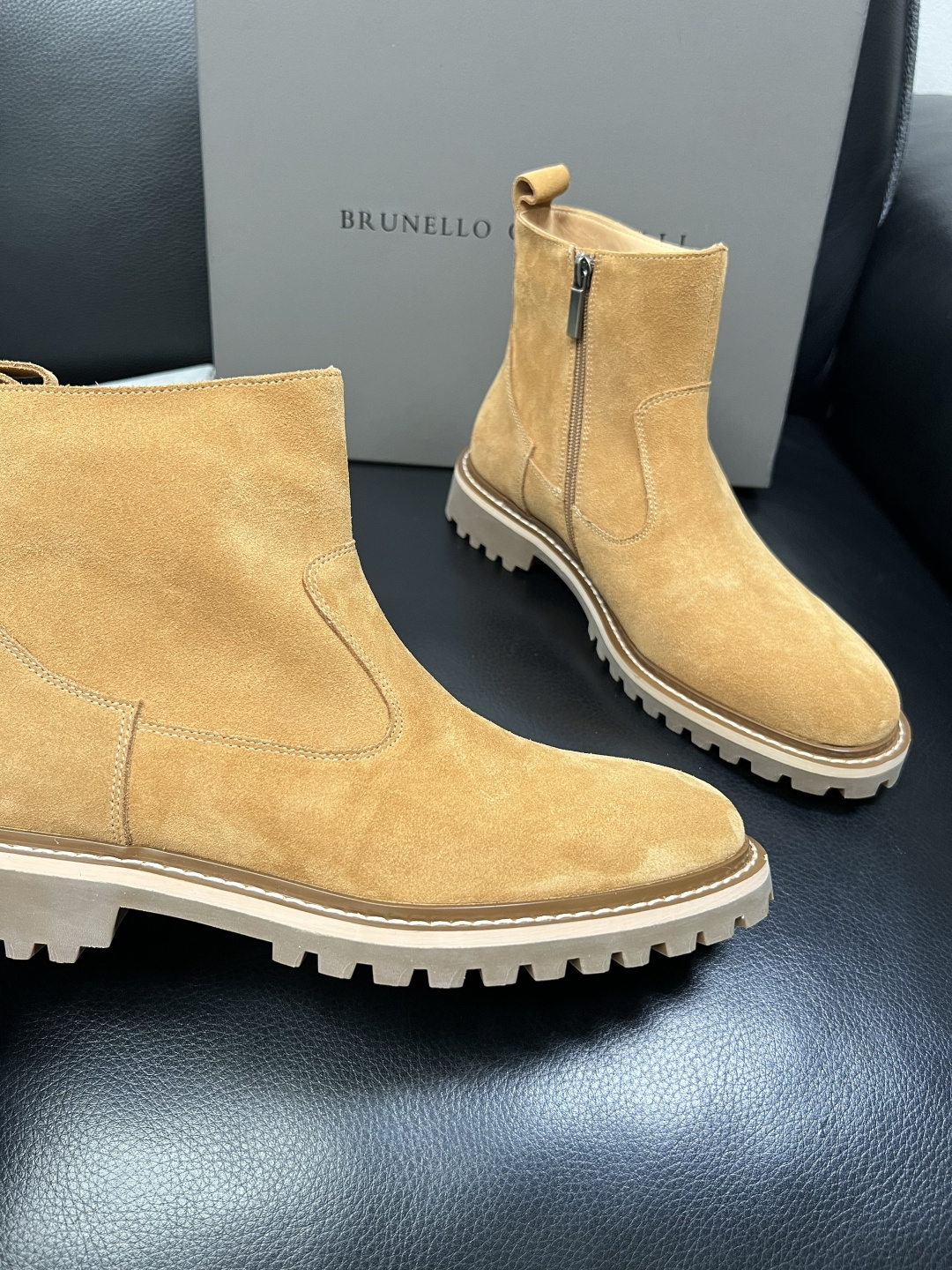 Brunello Cucinelli 高品质 顶级工艺品 BC 靴子高帮专柜同步原厂配置，意大利进口牛皮