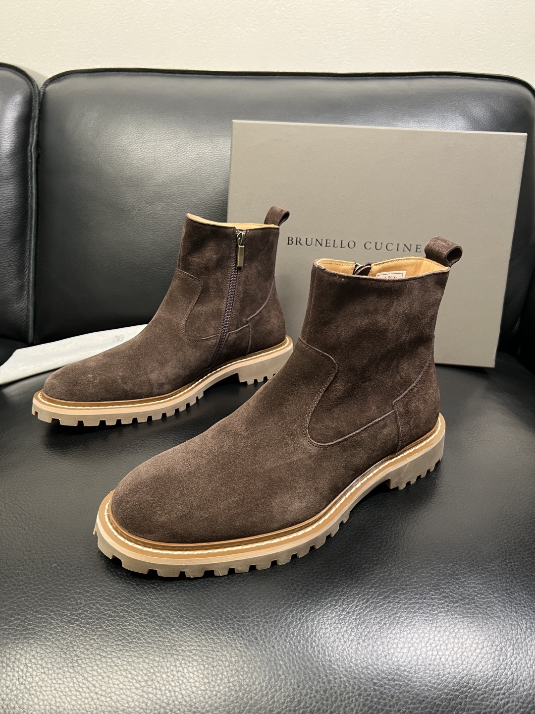 Brunello Cucinelli 高品质 顶级工艺品 BC 靴子高帮专柜同步原厂配置，意大利进口牛皮