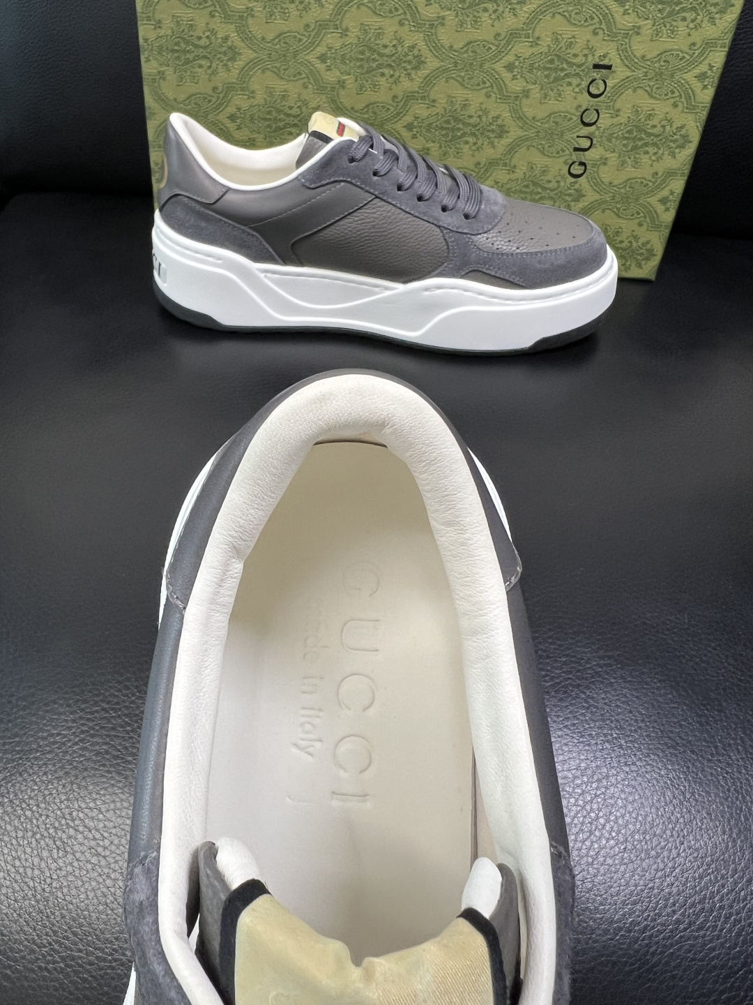 Gucci 高品质 顶级工艺品 古奇 专柜新款原厂配置，意大利进口牛皮面料，进口牛皮内里垫，透气舒适，鞋