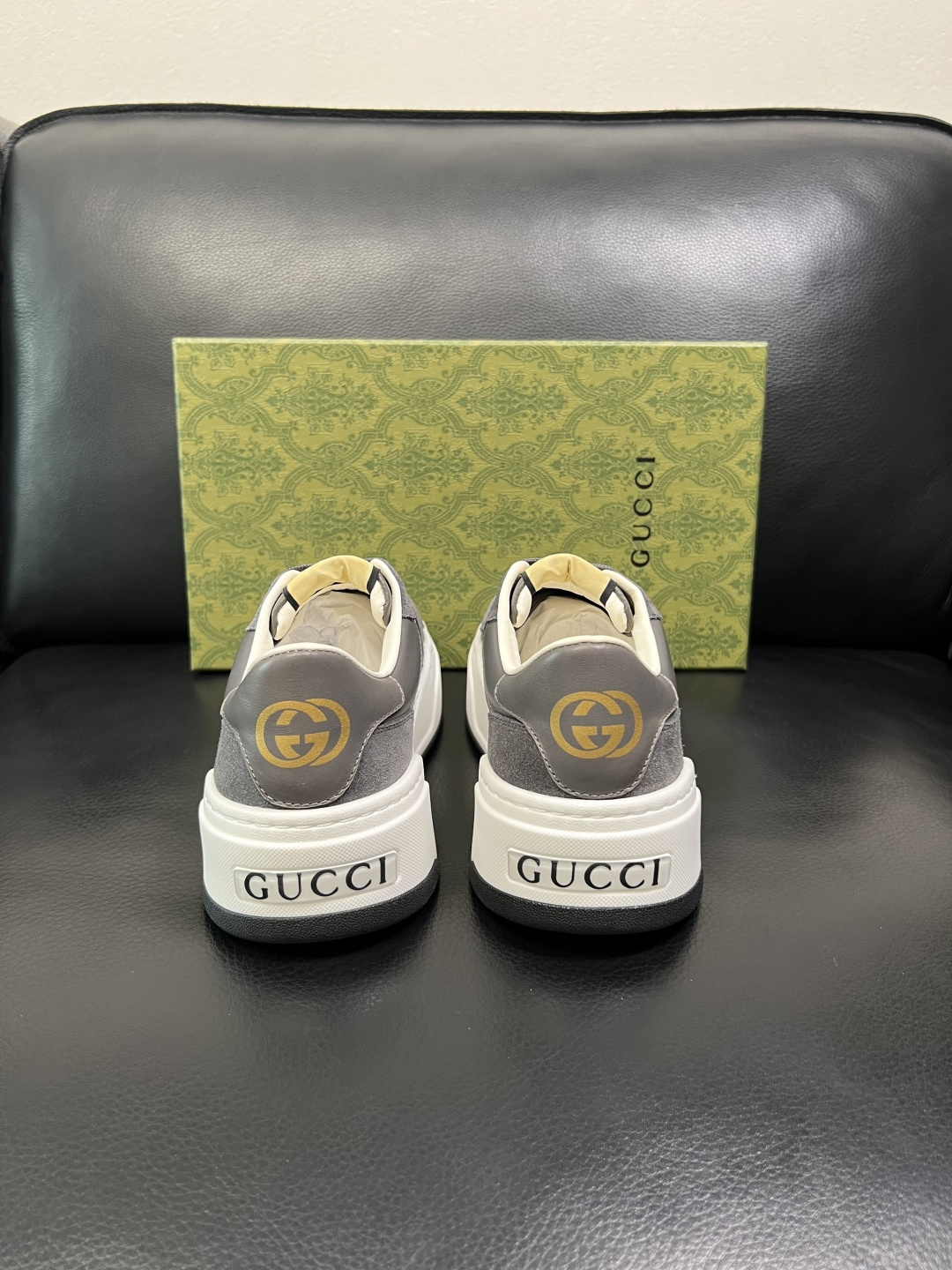 Gucci 高品质 顶级工艺品 古奇 专柜新款原厂配置，意大利进口牛皮面料，进口牛皮内里垫，透气舒适，鞋