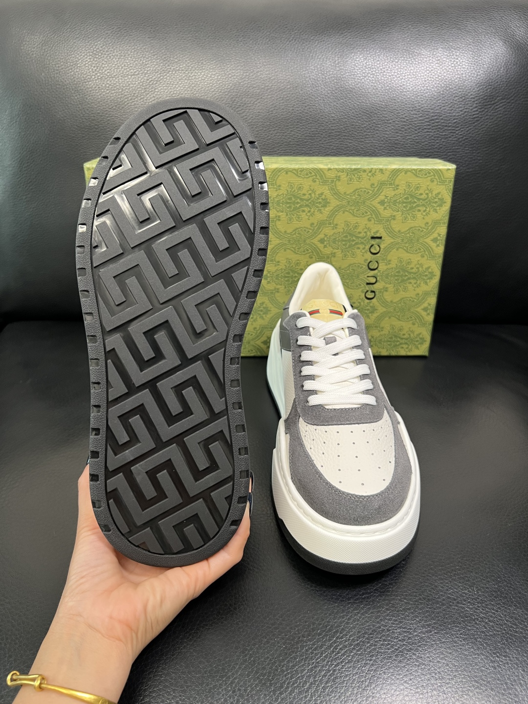 Gucci 高品质 顶级工艺品 古奇 专柜新款原厂配置，意大利进口牛皮面料，进口牛皮内里垫，透气舒适，鞋