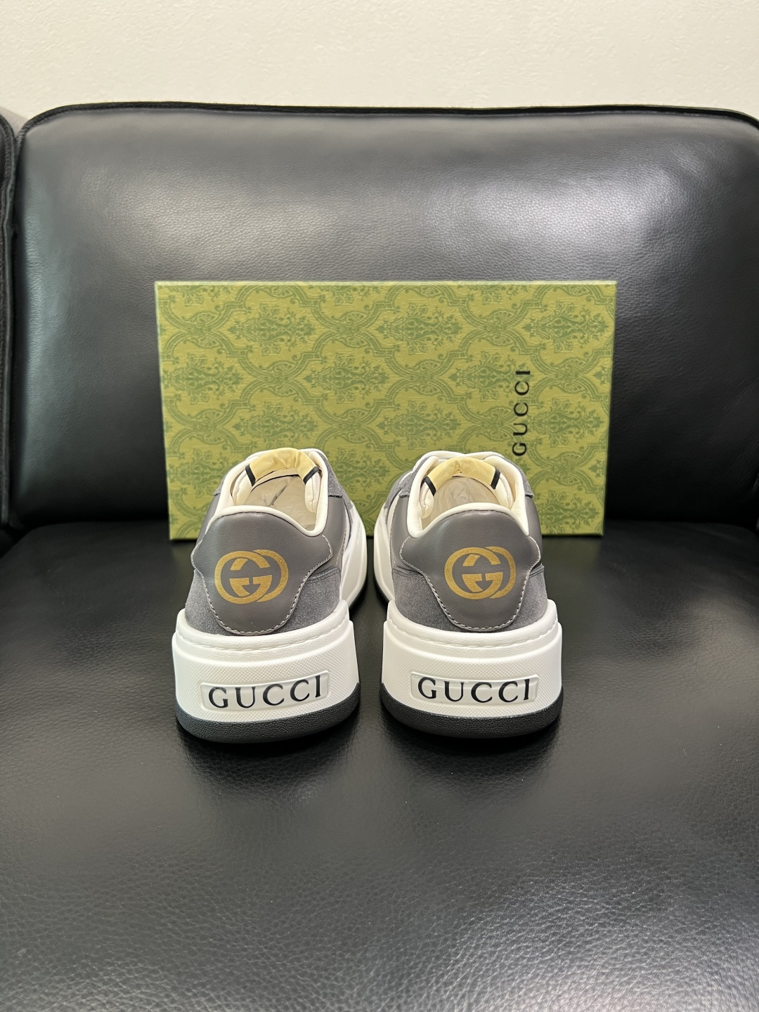 Gucci 高品质 顶级工艺品 古奇 专柜新款原厂配置，意大利进口牛皮面料，进口牛皮内里垫，透气舒适，鞋