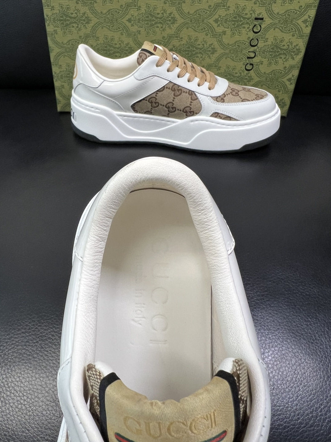 Gucci 高品质 顶级工艺品 古奇 专柜新款原厂配置，意大利进口牛皮面料，进口牛皮内里垫，透气舒适，鞋