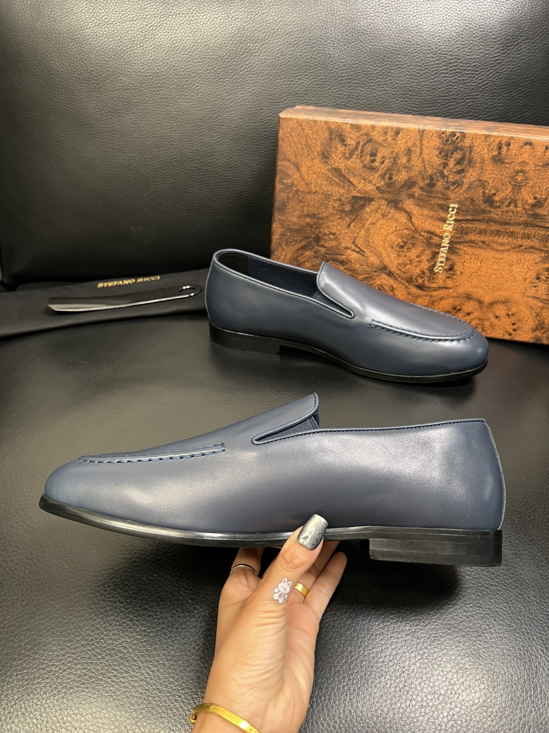 StefanoRicci 顶级代购 史蒂芬 劳尼治 专柜新品同步，鞋面意大利进口牛皮面料，进口水染牛皮内