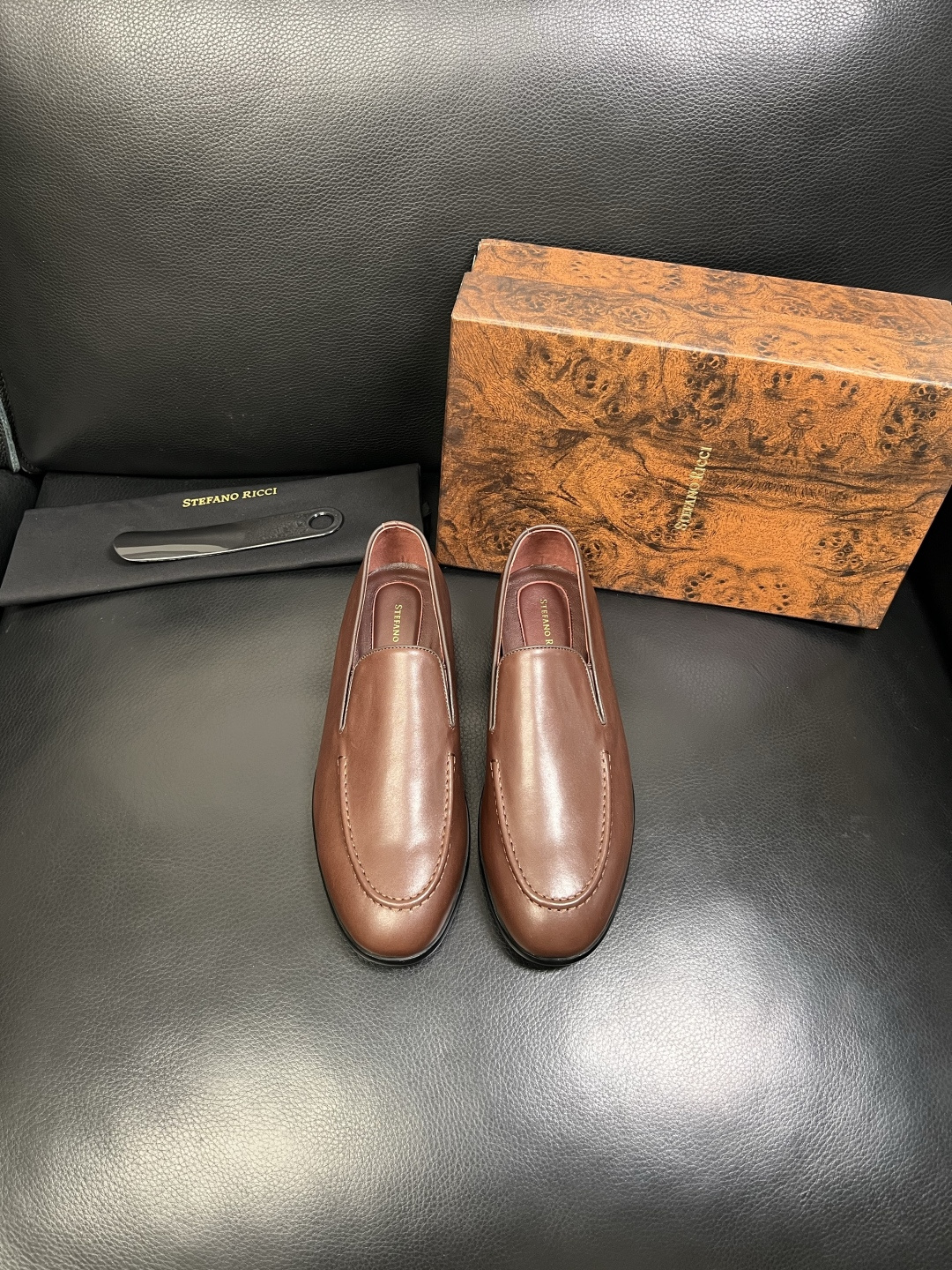 StefanoRicci 顶级代购 史蒂芬 劳尼治 专柜新品同步，鞋面意大利进口牛皮面料，进口水染牛皮内