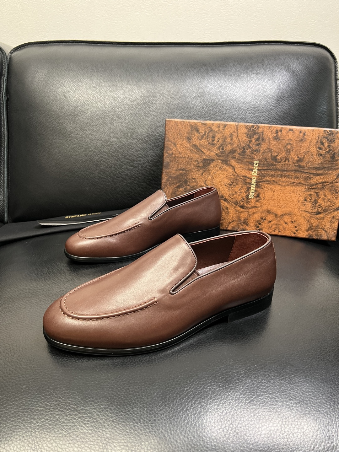 StefanoRicci 顶级代购 史蒂芬 劳尼治 专柜新品同步，鞋面意大利进口牛皮面料，进口水染牛皮内