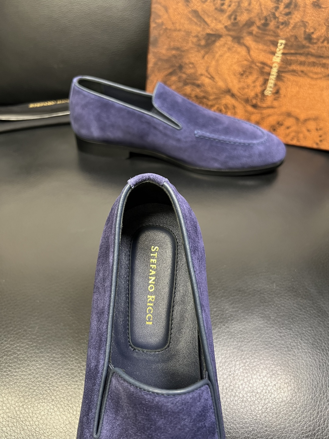 StefanoRicci 顶级代购 史蒂芬 劳尼治 专柜新品同步，鞋面意大利进口牛皮面料，进口水染牛皮内