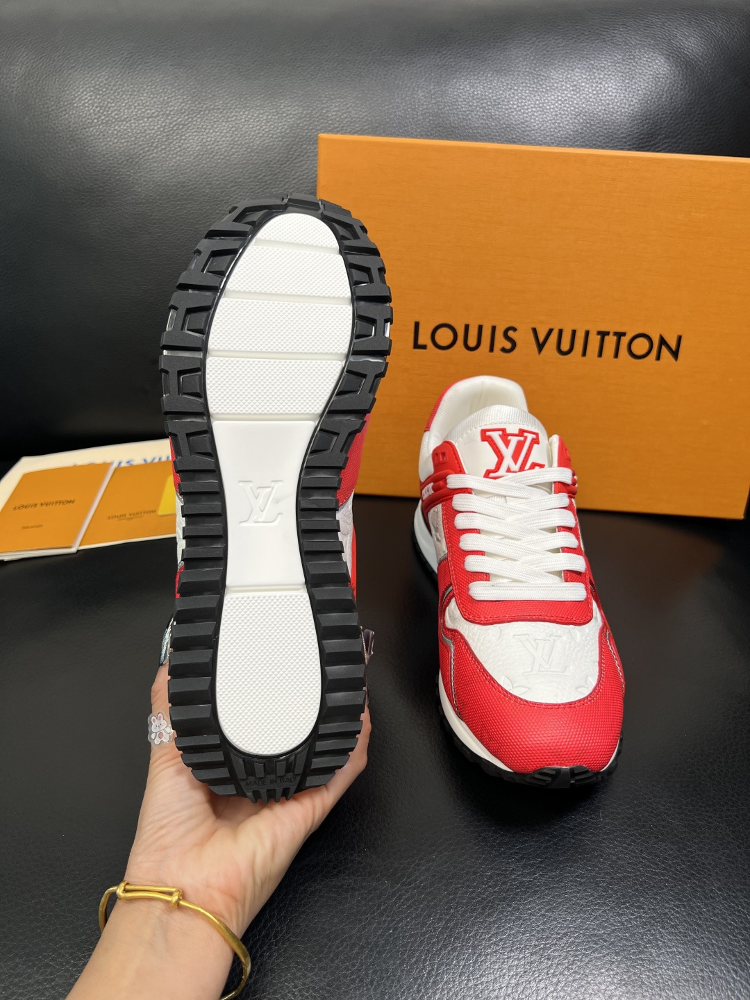 Lv 高品质 顶级工艺品 路易威登，运动板鞋专柜同步，鞋面意大利进口，高品质拼接缤纷色彩复杂工艺品，进口