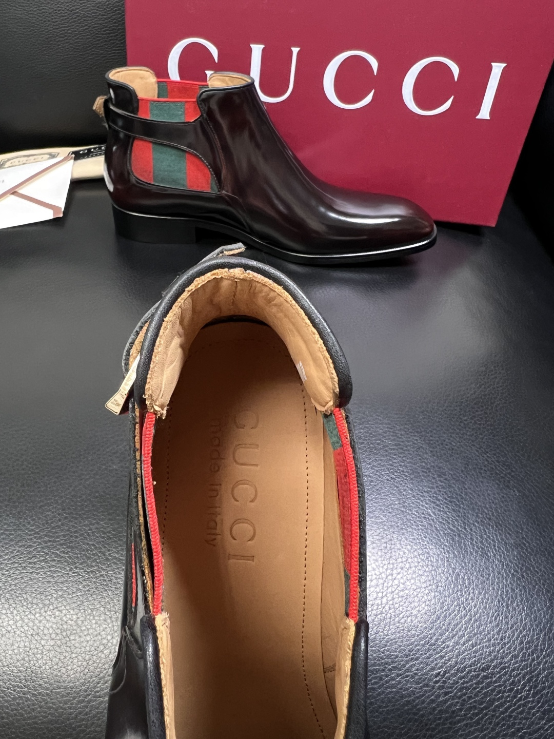 Gucci 高品质 顶级工艺品 古奇 皮鞋系列专柜同步 原厂配置，意大利进口原版牛皮，进口水染牛里 ，鞋