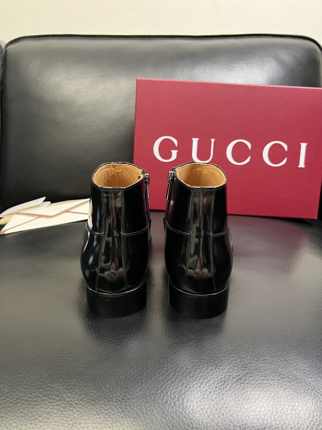 Gucci 高品质 顶级工艺品 古奇 皮鞋系列专柜同步 原厂配置，意大利进口原版牛皮，进口水染牛里 ，鞋