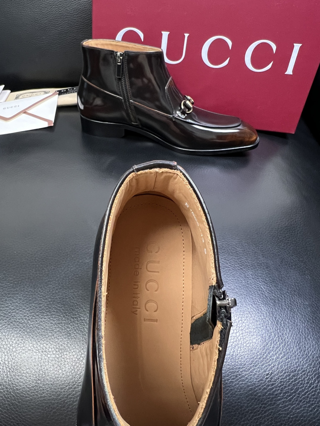 Gucci 高品质 顶级工艺品 古奇 皮鞋系列专柜同步 原厂配置，意大利进口原版牛皮，进口水染牛里 ，鞋