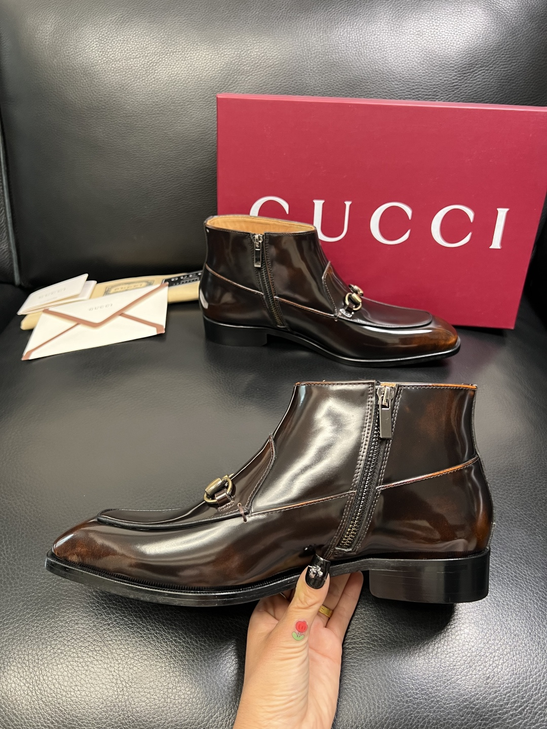 Gucci 高品质 顶级工艺品 古奇 皮鞋系列专柜同步 原厂配置，意大利进口原版牛皮，进口水染牛里 ，鞋