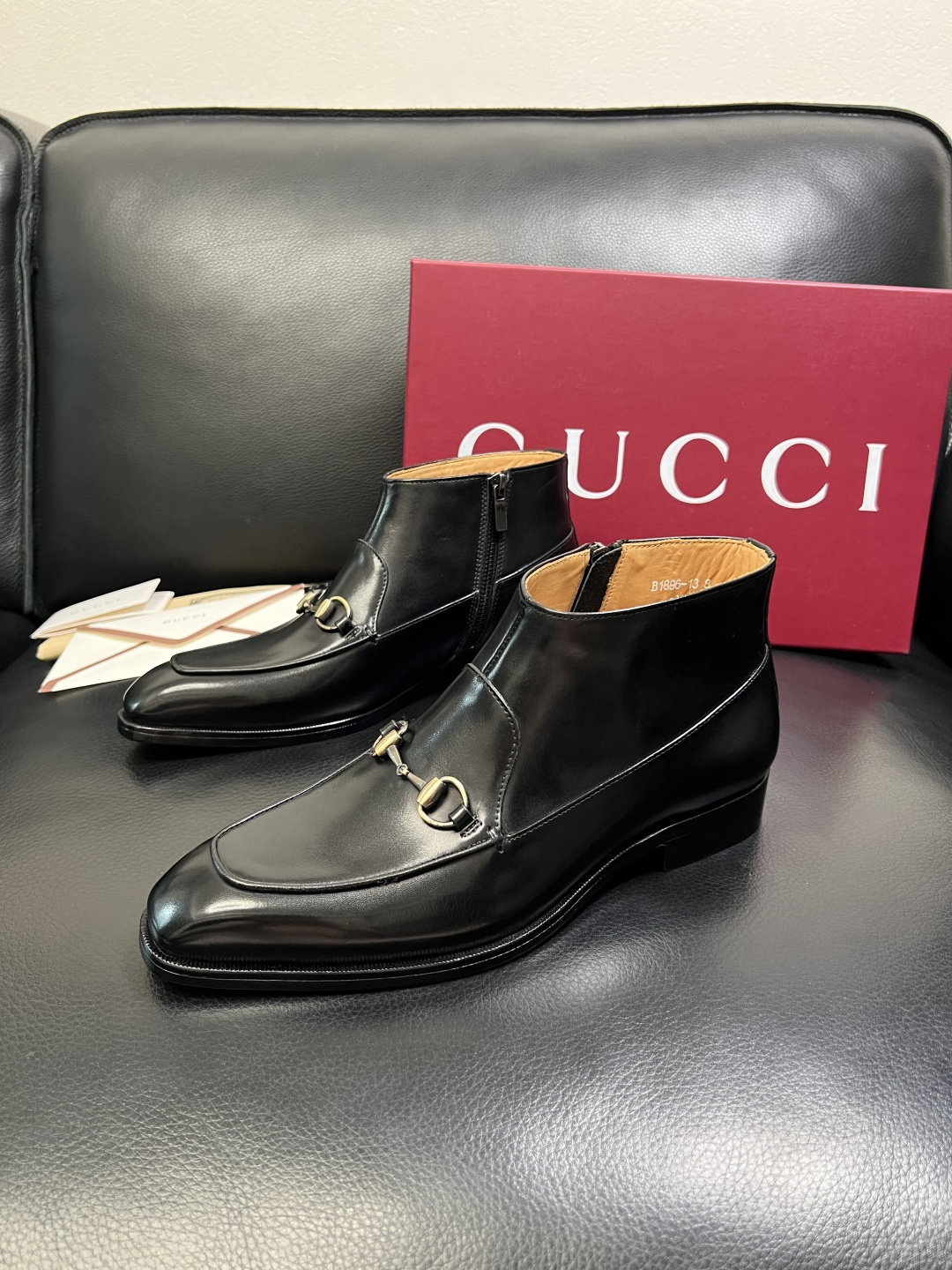 Gucci 高品质 顶级工艺品 古奇 皮鞋系列专柜同步 原厂配置，意大利进口原版牛皮，进口水染牛里 ，鞋