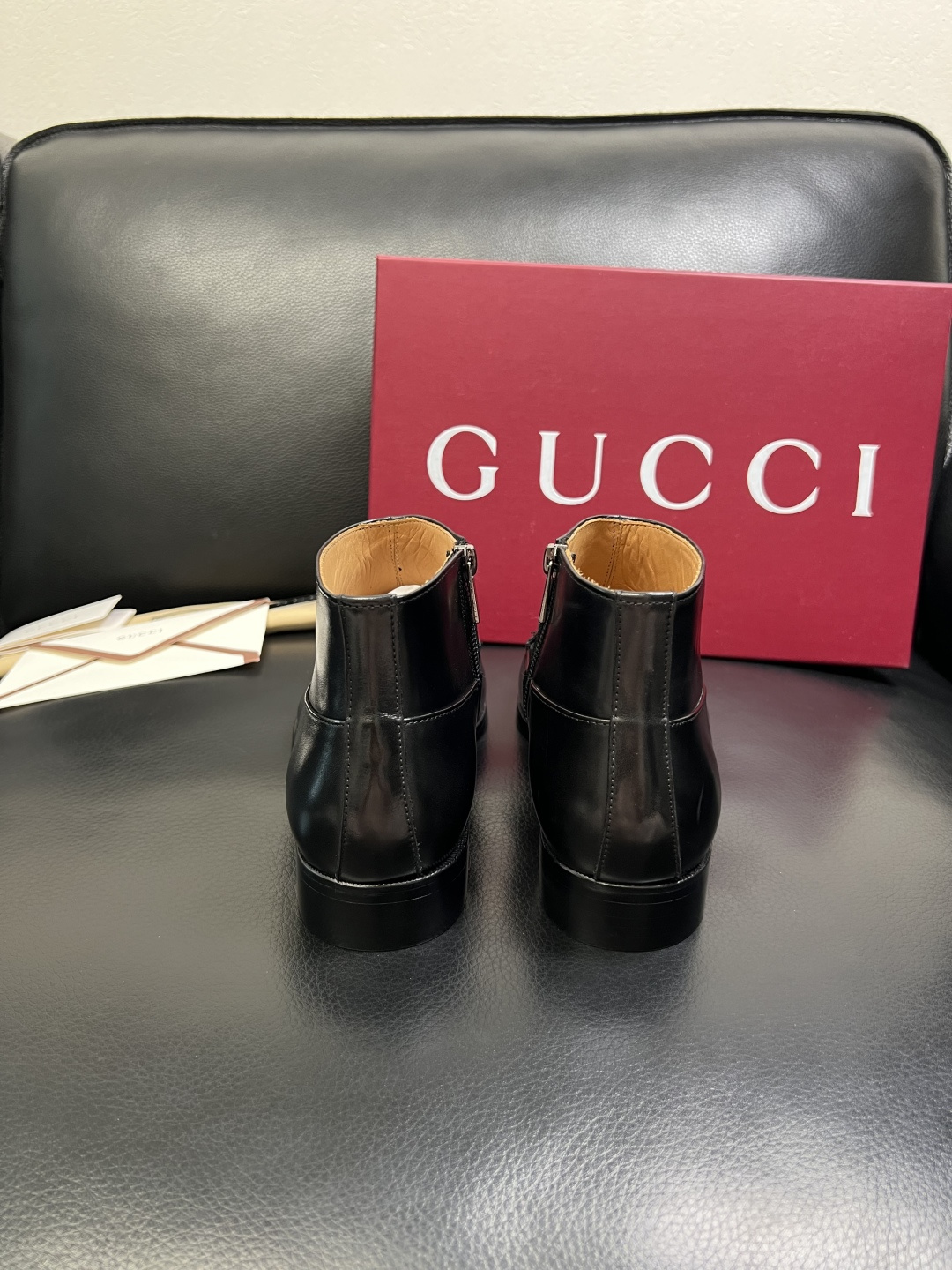 Gucci 高品质 顶级工艺品 古奇 皮鞋系列专柜同步 原厂配置，意大利进口原版牛皮，进口水染牛里 ，鞋