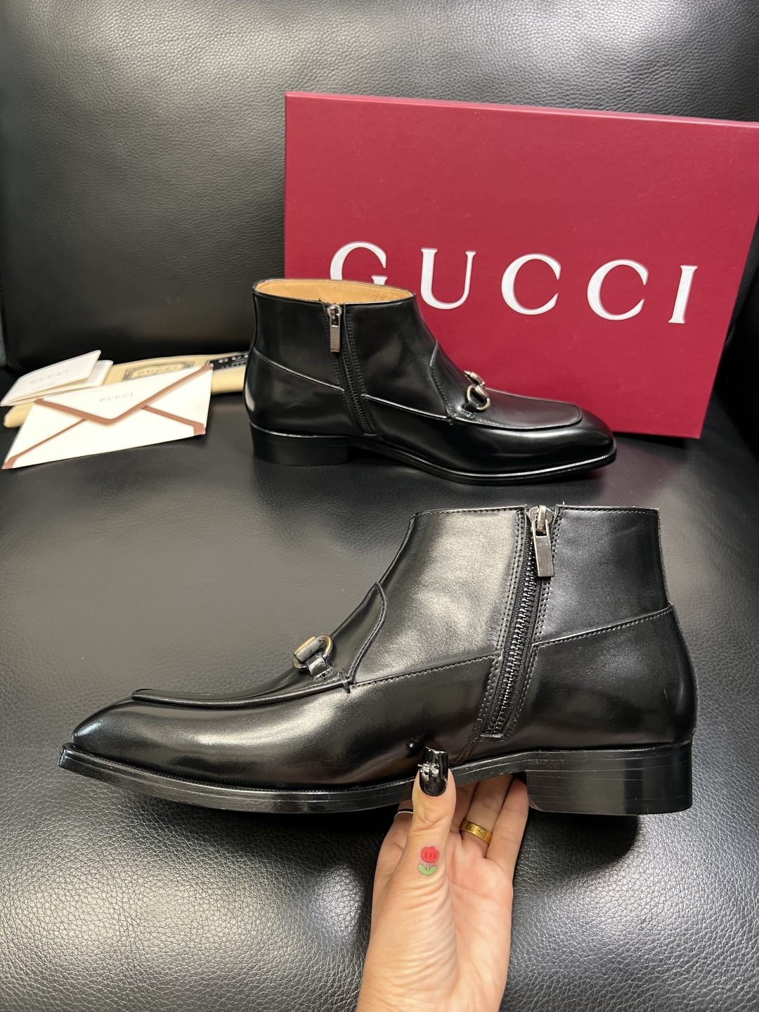 Gucci 高品质 顶级工艺品 古奇 皮鞋系列专柜同步 原厂配置，意大利进口原版牛皮，进口水染牛里 ，鞋