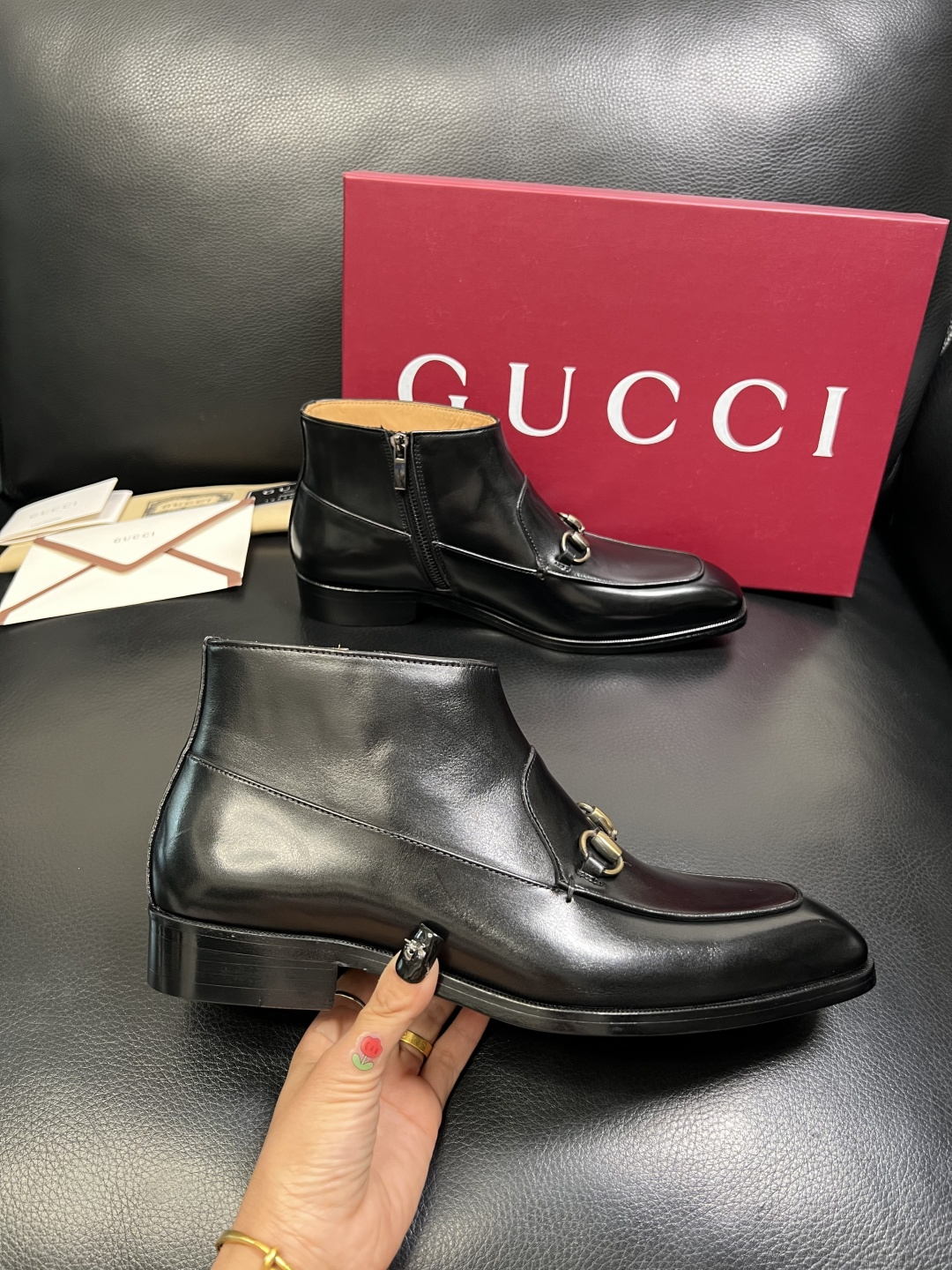 Gucci 高品质 顶级工艺品 古奇 皮鞋系列专柜同步 原厂配置，意大利进口原版牛皮，进口水染牛里 ，鞋
