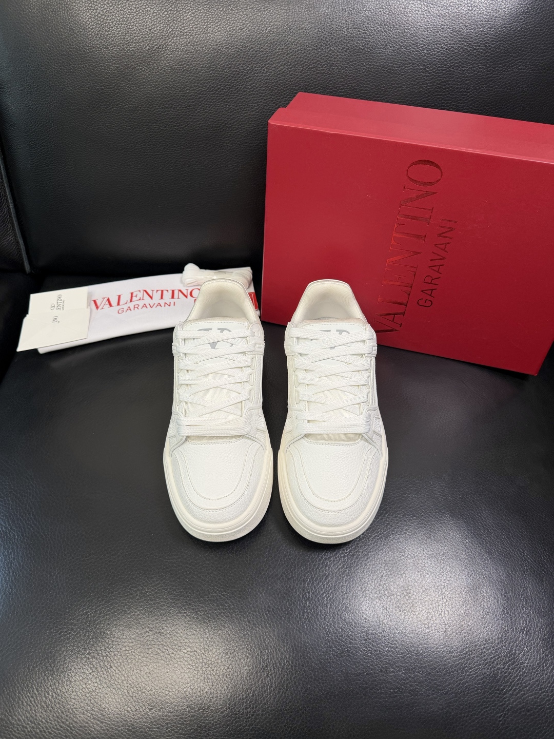 VALENTINO 高品质 顶级工艺品 华伦天奴，运动板鞋专柜同步，鞋面意大利进口，高品质拼接缤纷色彩复