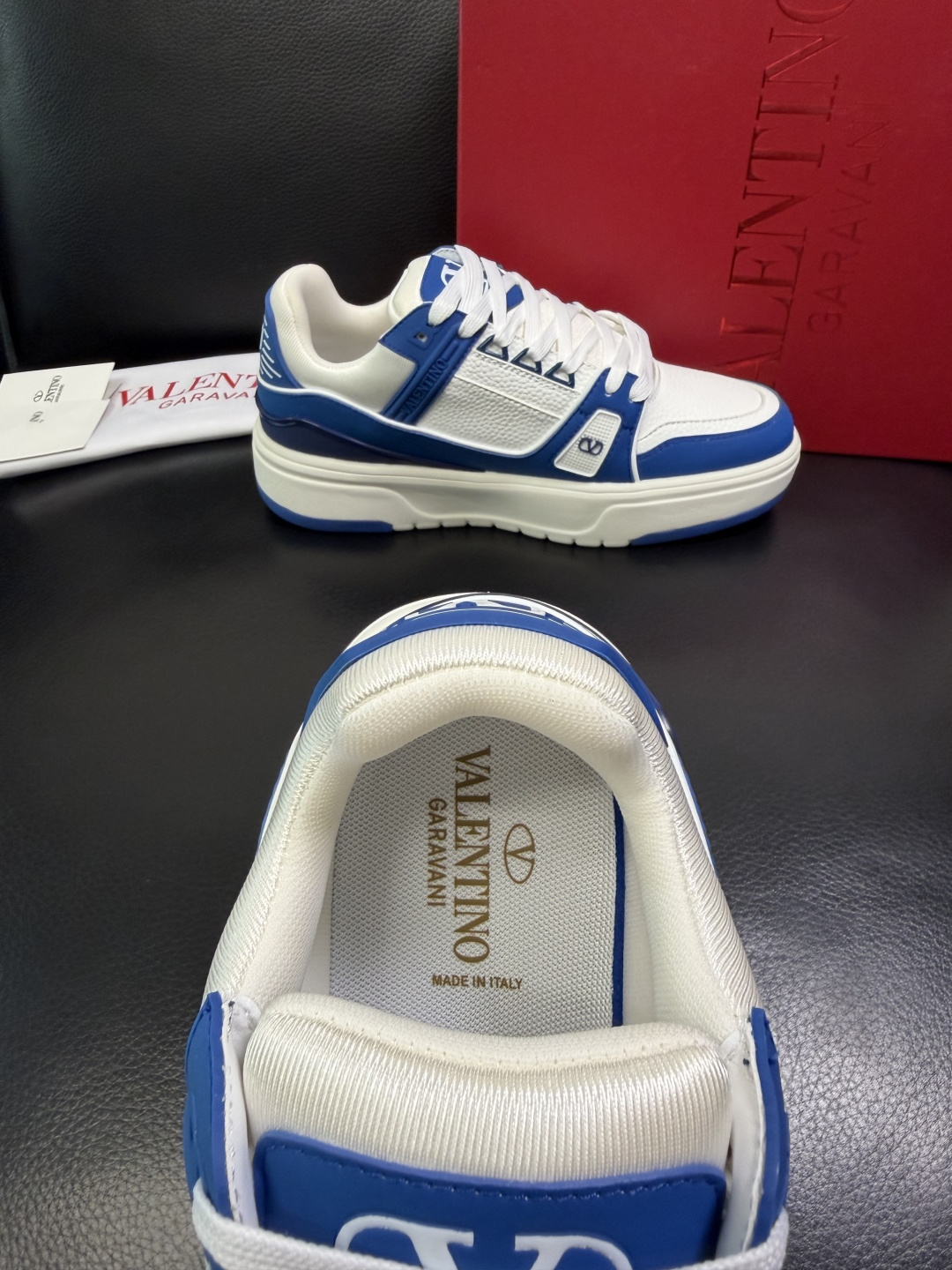 VALENTINO 高品质 顶级工艺品 华伦天奴，运动板鞋专柜同步，鞋面意大利进口，高品质拼接缤纷色彩复