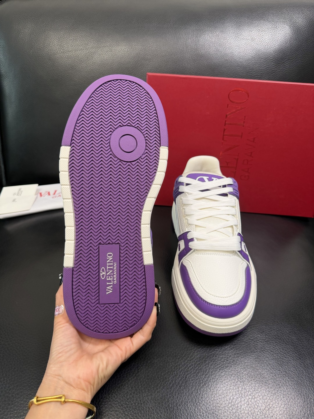 VALENTINO 高品质 顶级工艺品 华伦天奴，运动板鞋专柜同步，鞋面意大利进口，高品质拼接缤纷色彩复