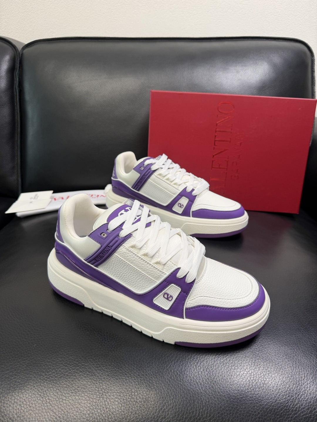 VALENTINO 高品质 顶级工艺品 华伦天奴，运动板鞋专柜同步，鞋面意大利进口，高品质拼接缤纷色彩复