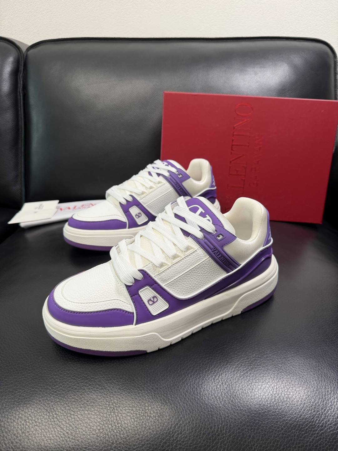 VALENTINO 高品质 顶级工艺品 华伦天奴，运动板鞋专柜同步，鞋面意大利进口，高品质拼接缤纷色彩复