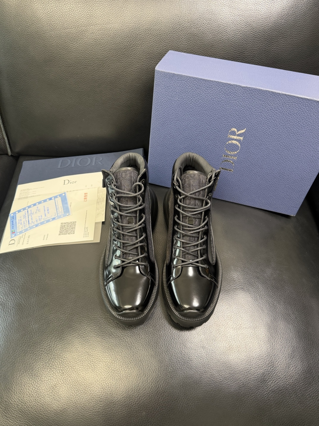 Dior 顶级工艺品 迪奥 专柜同步 原厂配置，高帮靴子意大利进口原版牛皮拼布面料，透气舒适进口水染牛里