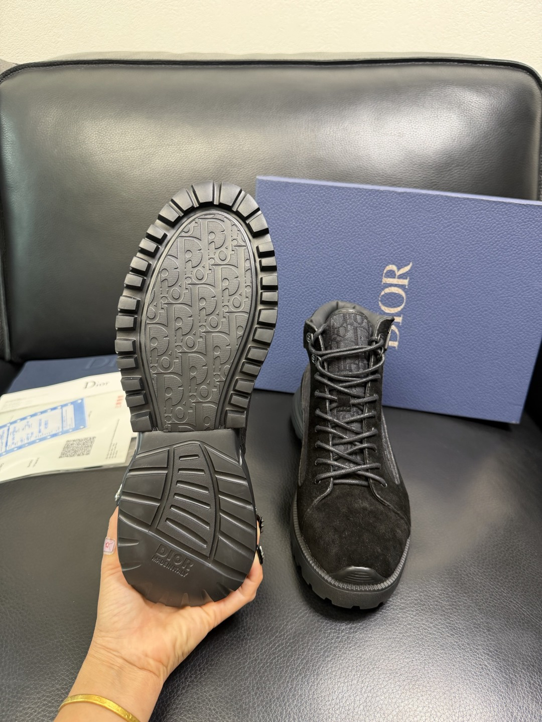 Dior 顶级工艺品 迪奥 专柜同步 原厂配置，高帮靴子意大利进口原版牛皮拼布面料，透气舒适进口水染牛里