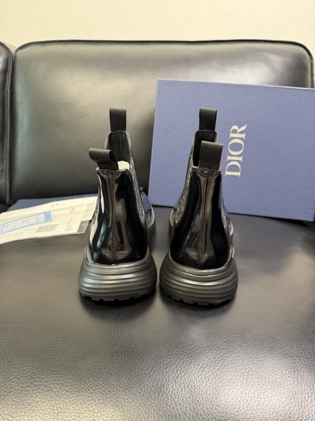 Dior 顶级工艺品 迪奥 专柜同步 原厂配置，高帮靴子意大利进口原版牛皮拼布面料，透气舒适进口水染牛里