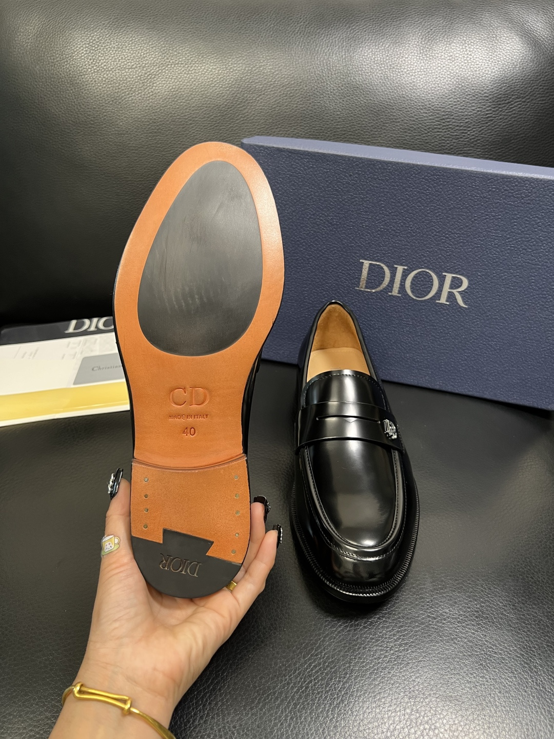 Dior 高品质 顶级工艺品 迪奥 皮鞋系列专柜同步原厂配置，意大利进口牛皮，全进口水染牛皮里垫，鞋底：