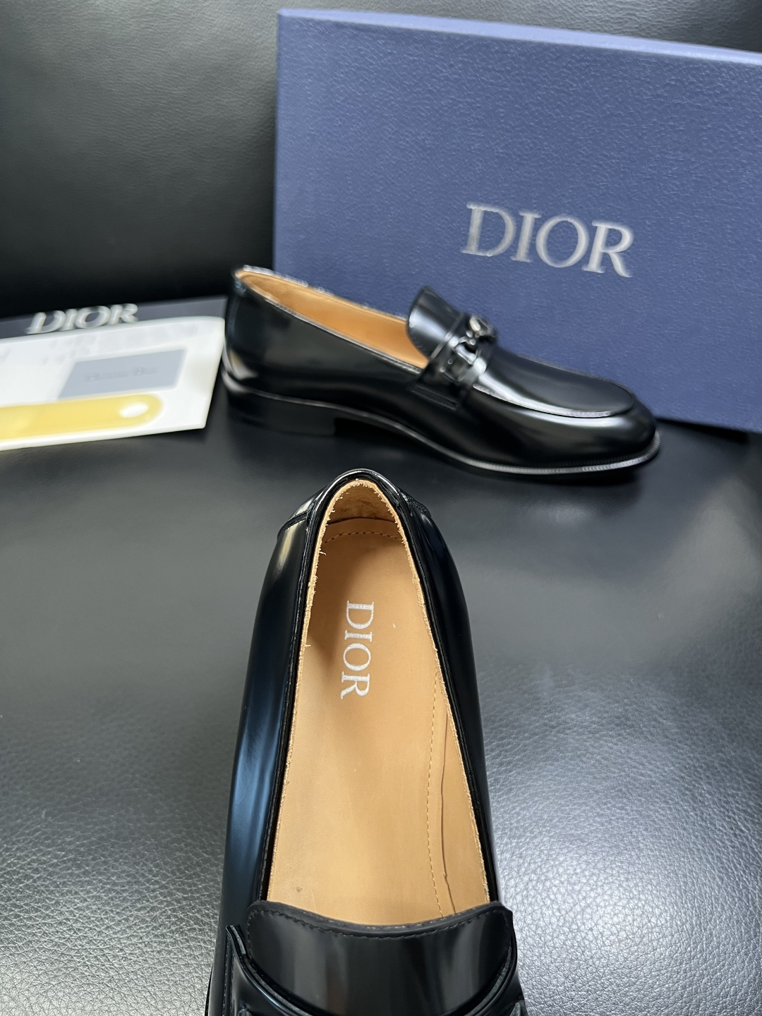 Dior 高品质 顶级工艺品 迪奥 皮鞋系列专柜同步原厂配置，意大利进口牛皮，全进口水染牛皮里垫，鞋底：